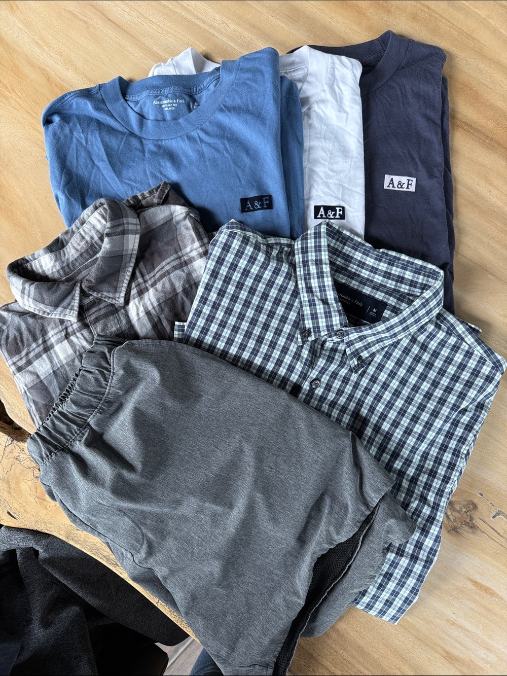 Abercrombie & Fitch Bundle